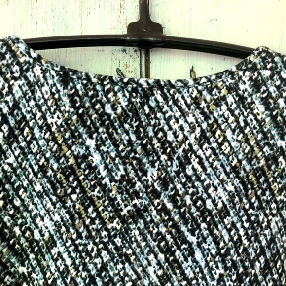 j.jill wearever top in shades of black, blue, taupe, & cream; perfect any season - Picture 6 of 11